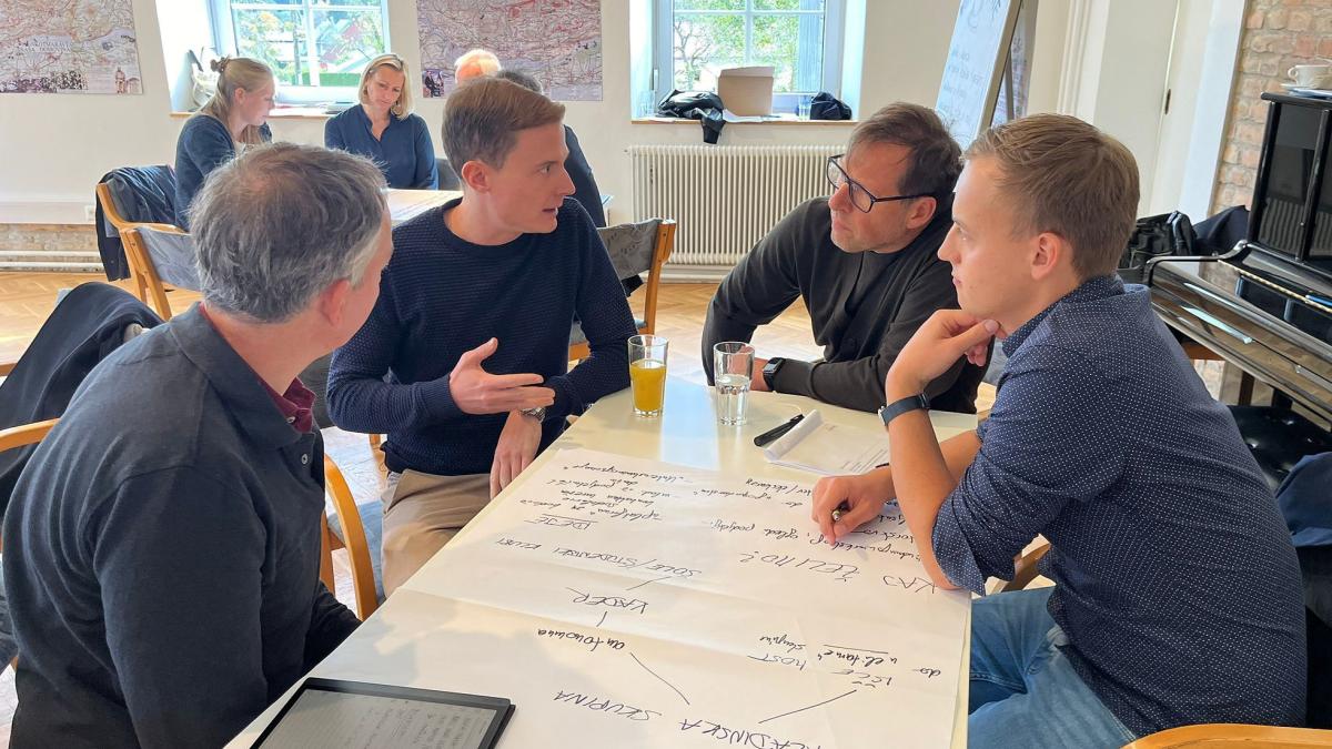 Bild: SGZ-Workshop mit dem Ziel, die Arbeitsweise und Strategie der SGZ zu überprüfen